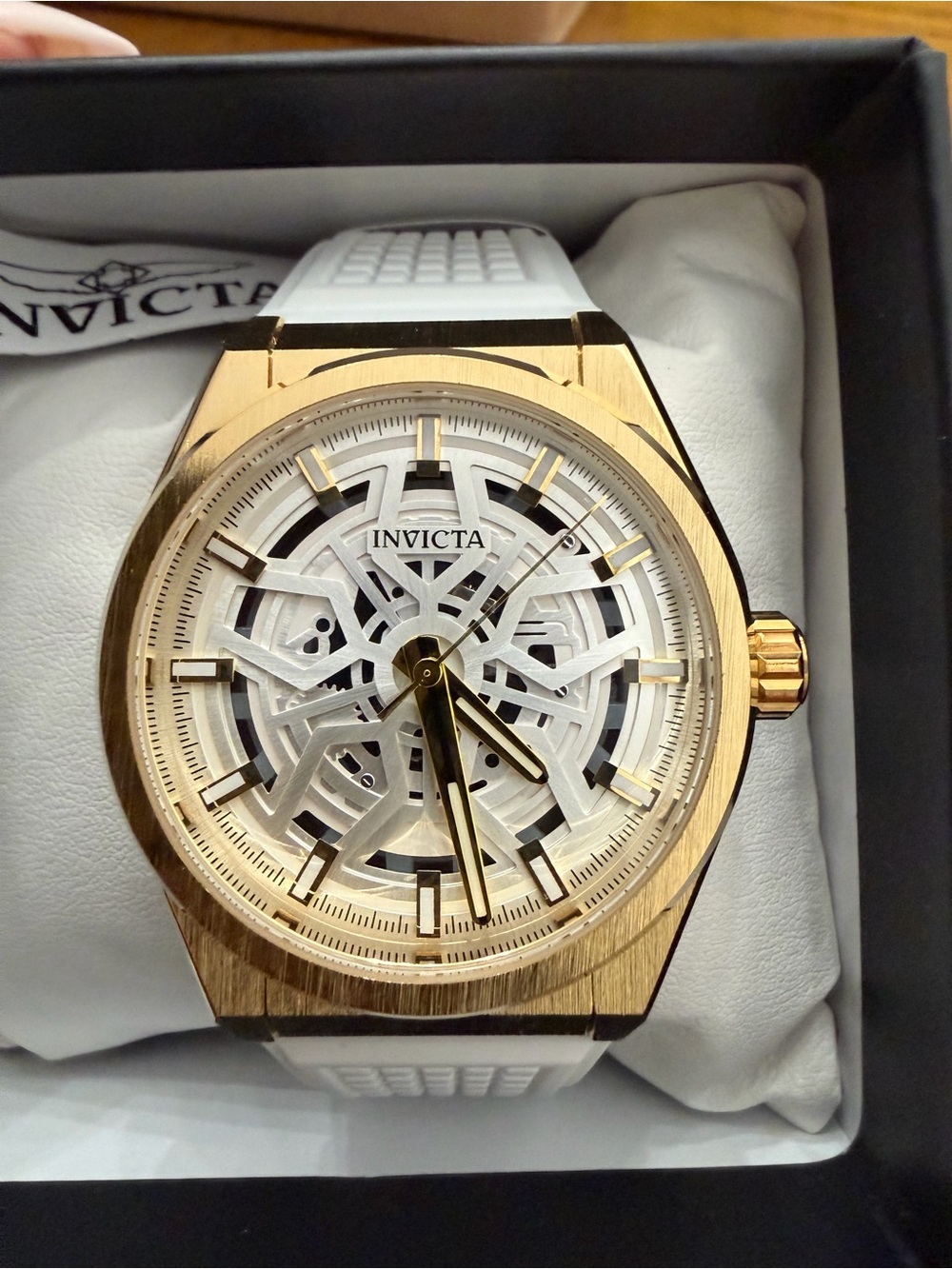 Invicta Speedway Rims Gold-Tone White Dial Sport Watch